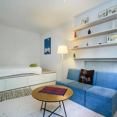 Studio On Vanagelio St 7